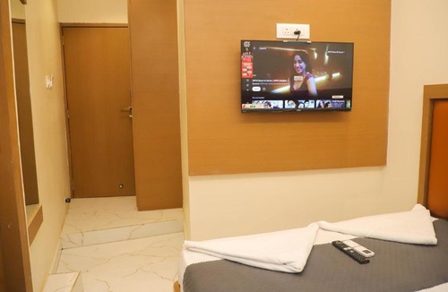 Chembur East Hotel | Hotel Pramila