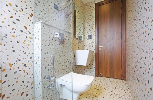 Jangpura Hotel | Hotel Preet Inn 05 Mints Walking Distance Nizamuddin Railway Station