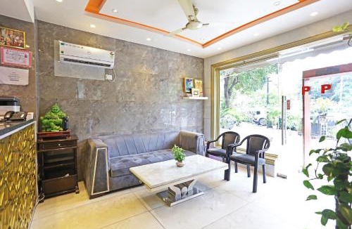 Jangpura Hotel | Hotel Preet Inn 05 Mints Walking Distance Nizamuddin Railway Station