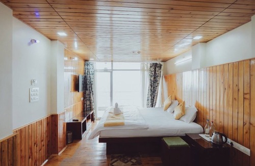 Loleygaon Hotel | Hotel Pride