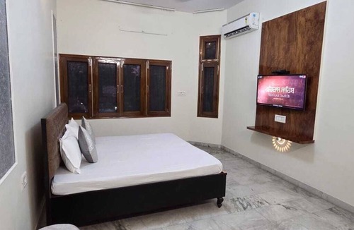 Rudrapur Hotel | Hotel Punjabi Haandi