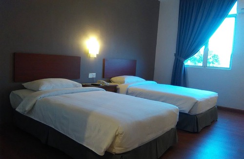 Likas Hotel | Hotel Puri 36