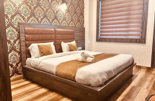 Bhagsu Nag Hotel | Hotel R C Regency