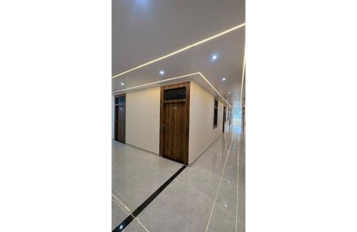 Kanpur Hotel | Hotel Raas Grand