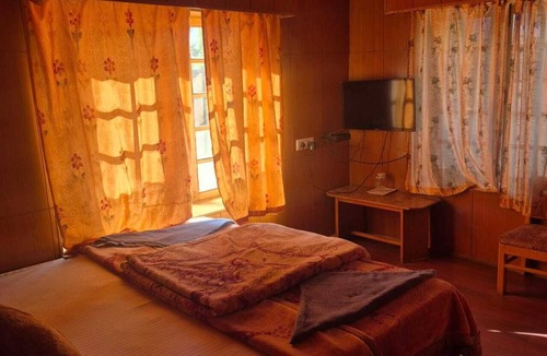 Diskit Hotel | Hotel Real Siachen