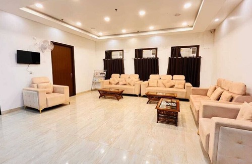 Kushinagar Hotel | HOTEL RED SAPPHIRE