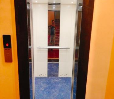 Aurangabad Hotel | Hotel Rinkesh Grand
