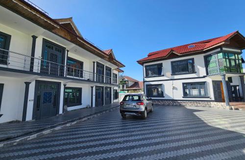 Kokernag Hotel | Hotel Riverwood Kokernag