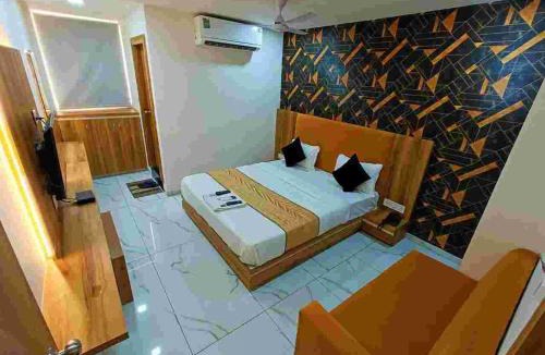 Anand Hotel | HOTEL ROCK In
