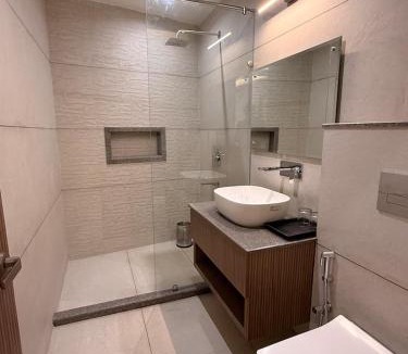 Haldwani Hotel | Hotel Rosewood