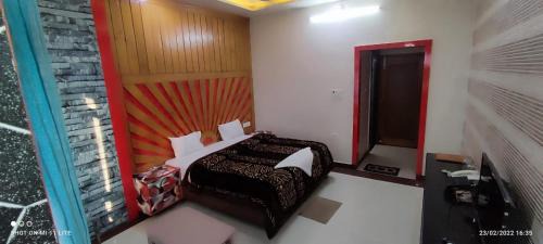 Varanasi Hotel | Hotel Royal Country Club