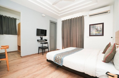 Gurugram Hotel | Hotel Royal Galaxy