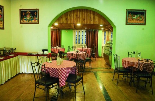 Kune N.m. Hotel | Hotel Royal Park