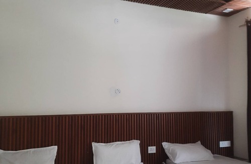 Shivanandi Hostel | Hotel RRR