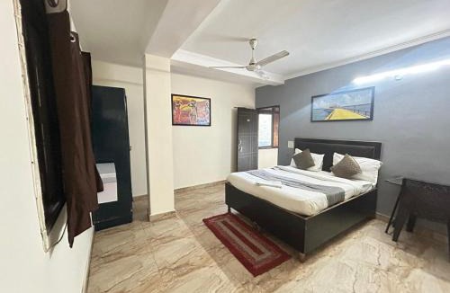 Chanakyapuri Hotel | Hotel S Plaza