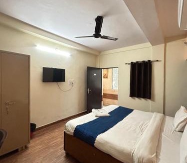 Chanakyapuri Hotel | Hotel S Plaza