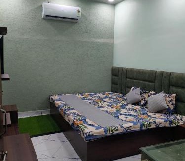 Orchha Hotel | Hotel S S A
