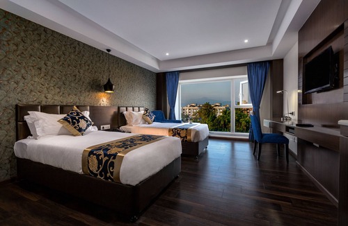 Siliguri Hotel | Hotel Saffron Crest