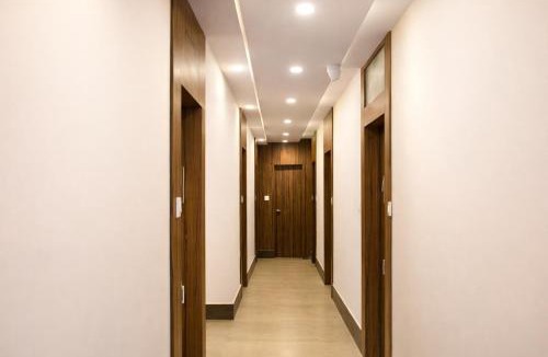Hosur Hotel | Hotel Sakura Inn