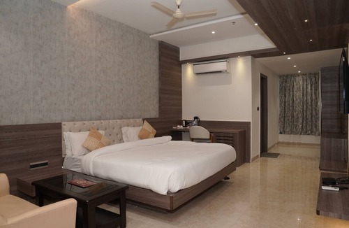 Marhi Hotel | Hotel Samdariya Gold Rewa