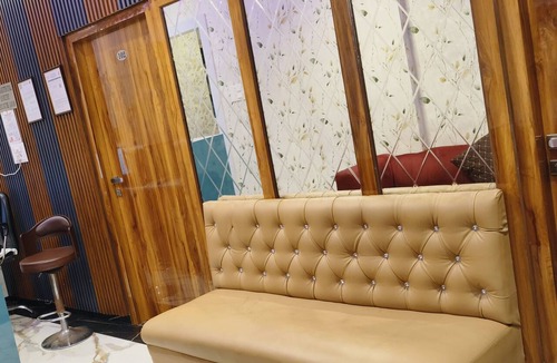 Azad Maidan Hotel | Hotel Sanjary International