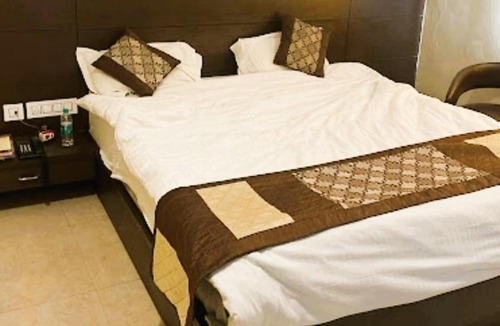 Siwan Hotel | Hotel Sapphire Inn Siwan Bihar