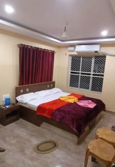 The Mall Road Hotel | hotel Sarveejeeta -Mussoorie