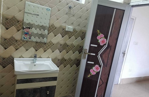Dalhousie Hotel | Hotel Satya
