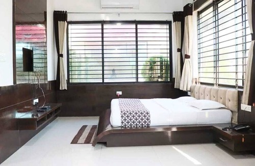 Mandav Hotel | Hotel Shivani Resort