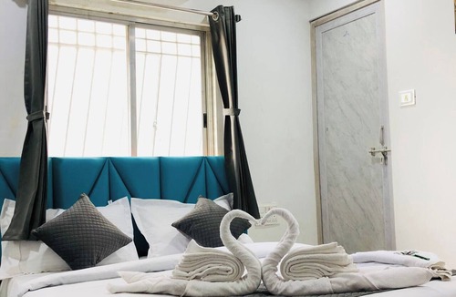 Surat Hotel | Hotel Silk