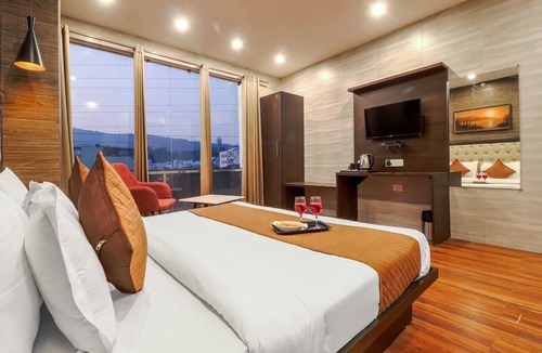 Haridwar Hotel | Hotel Siya Ram by AKC Hotels
