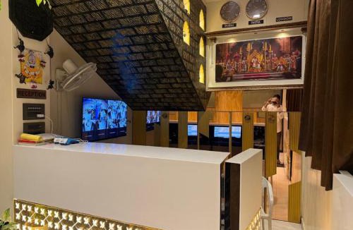 Khalumbre Hotel | Hotel SK Chakan Pune
