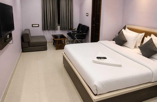 Bhubaneshwar Hotel | Hotel Smile Inn-Next Railway Station