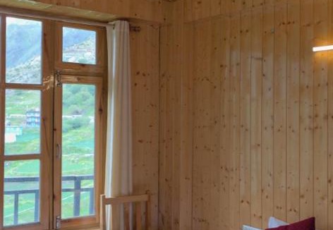 Keylong Hotel | Hotel Snow Hills Himachali Red Rice Restaurant