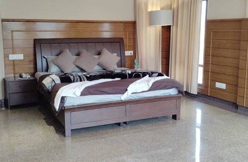 Palampur Hotel | Hotel Som Kunj Circuit House