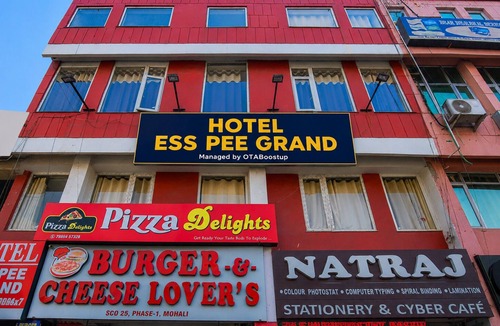 Phase 5 Hotel | Hotel SP Grand Sector 55 By OTABoostup