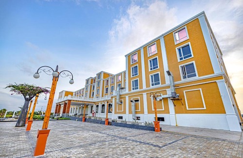 Tada Hotel | Hotel SRM Grandeurs