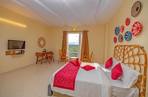 Tada Hotel | Hotel SRM Grandeurs