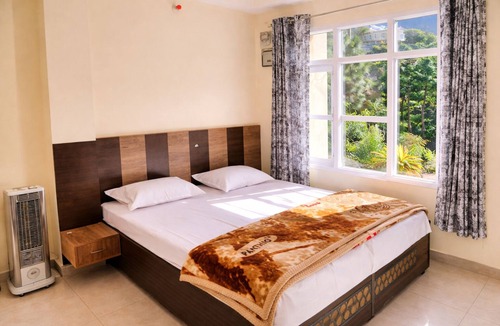 Shimla Hotel | Hotel Sukh Dham Home stay