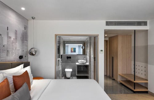 Andheri East Hotel | Hotel Suncity Residency