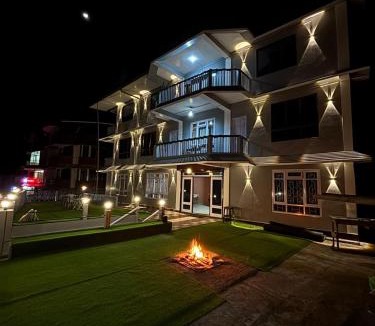 Loleygaon House | Hotel Sunrise
