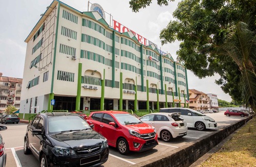 Tanjong Bidara Hotel | Hotel Super Cowboy