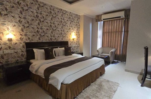Ludhiana Hotel | Hotel Supreme Suites Ludhiana