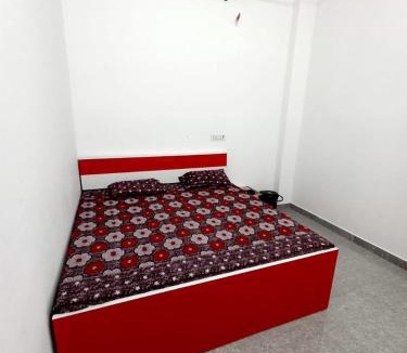 Goga Medi Hotel | Hotel Swami