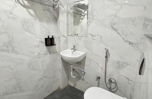 Rau Hotel | Hotel Synergy Stays