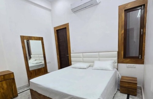 Meerut Hotel | Hotel T Star