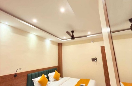 Bhadrak Hotel | Hotel Tejas Pride