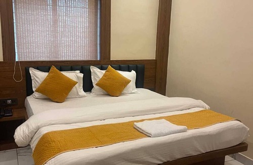 Bhadrak Hotel | Hotel Tejas Pride