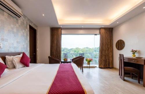 Jasola Hotel | Hotel The Imperio, Near Apollo Hospital, JASOLA