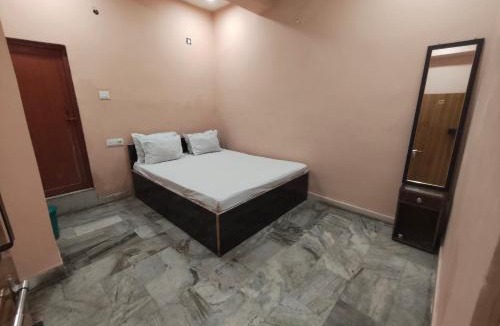 Kolkata House | Hotel The Sunshine